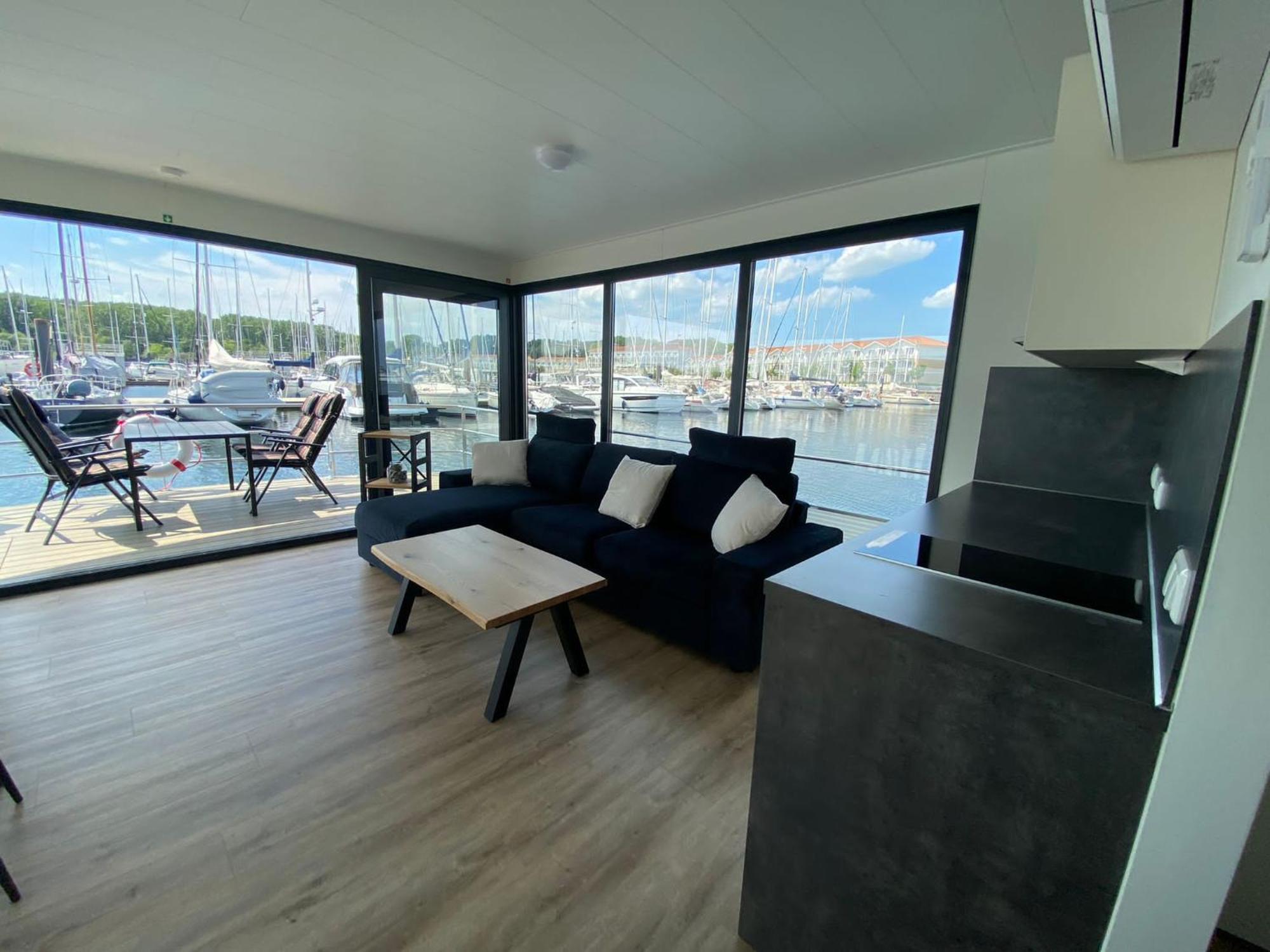Urlaub Auf Dem Wasser Mit Einmaligen Ausblick - Well Hausboote Boltenhagen 10 外观 照片